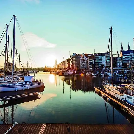 Apartman Prachtige In Met Verwarmd Zwembad Ostende