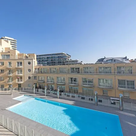 Apartman Prachtige In Met Verwarmd Zwembad Ostende